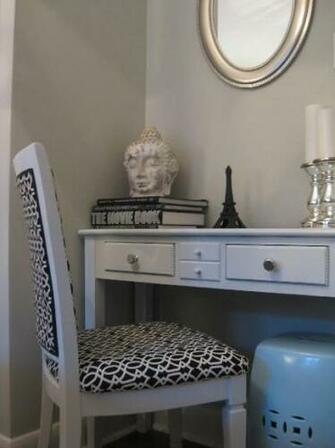 Bedroom Benjamin Moore Barren Plain
