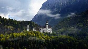 Neuschwanstein Castle Wallpaper