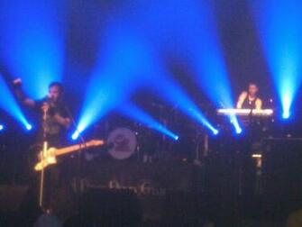 Re Three Days Grace