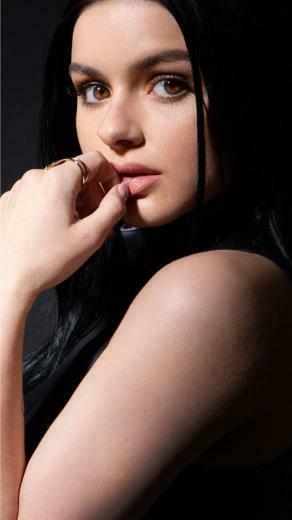 Ariel Winter Bello Magazine 5k iPhone Wallpaper