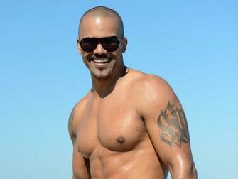 Shemar Moore Esprits Criminels De Retour Dans Les Feux