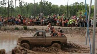 Mud Bogging Offroad Race Racing Monster Truck Pickup