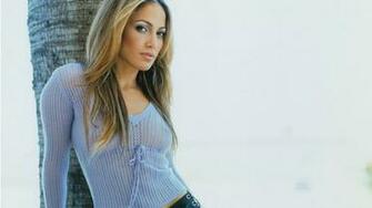 Spot Jennifer Lopez Hot Sexy HD Wallpaper Biography