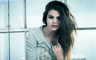 Selena Gomez Wallpaper HD Net