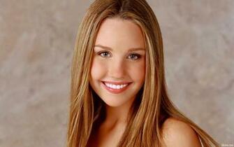Amanda Bynes Actresses Wallpaper