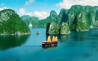 Wallpaper Vietnam Coast Ha Long Bay Walking Junk Desktop