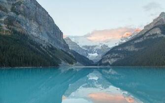 Lake Louise HD Wallpaper 4k Photos Pictures Image