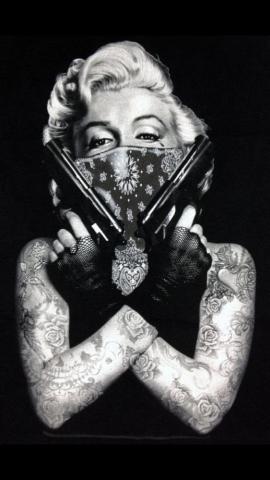 Marilyn Monroe Gangster Wallpaper On