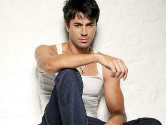 Enrique Iglesias Hot Body Zanger Achtergronden