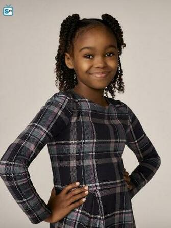 Good Girls Image Season Portrait Lidya Jewett As