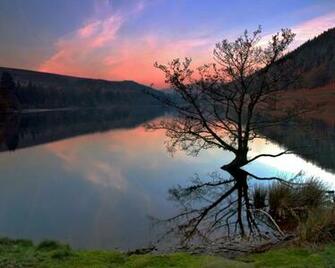 Lake Screensavers Related Keywords Suggestions