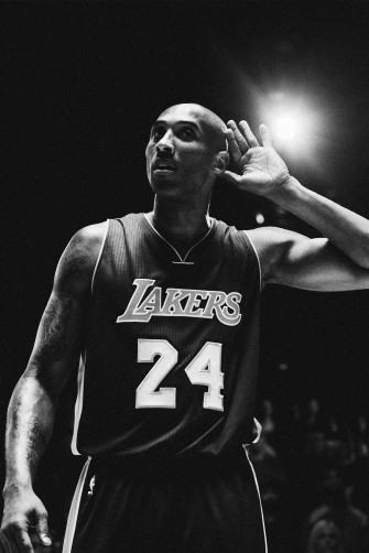 The Conductor A Salute To Kobe S Final Performance Nike Snkrs