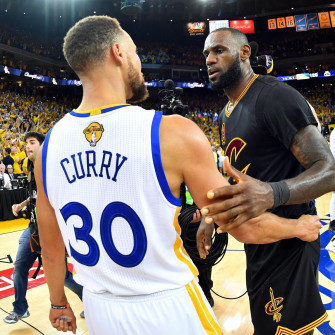 Stephen Curry Talks Amazing Lebron James Defends Cavaliers Roster Wallpaper