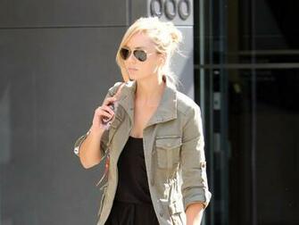 Gorgeous HD Laura Vandervoort Wallpaper HDwallsource