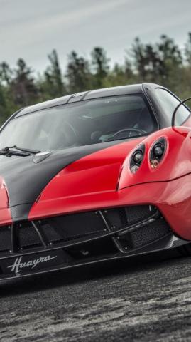 Sports Car Red Pagani Huayra Wallpaper