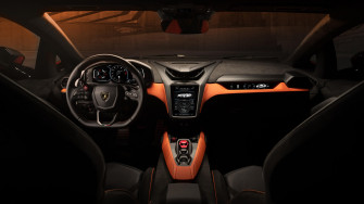 Lamborghini Revuelto Interior 8k Wallpaper HD Car