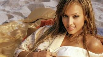 Jessica Alba Hot In Beach 1080p HD Wallpaper