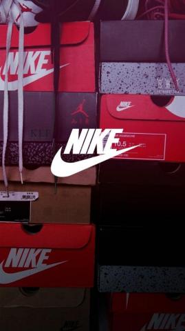 Shoebox Sneaker Head Wallpaper On