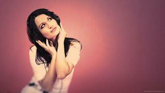 Girl Wallpaper Music Listening Girls Studio Photography