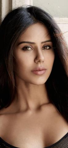 Sonam Bajwa Phone Wallpaper