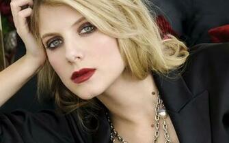 Melanie Laurent Full HD Lovely Wallpaper