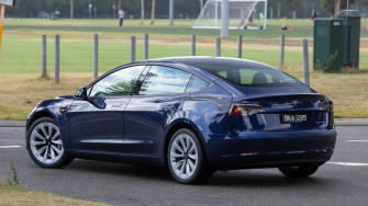 Tesla Model Long Range Re Tech Power And Performance