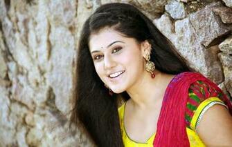 Tapsee Tollywood Actress Desktop HD Wallpaper Image