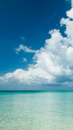 Beautiful Sky And Clouds iPhone Wallpaper HD