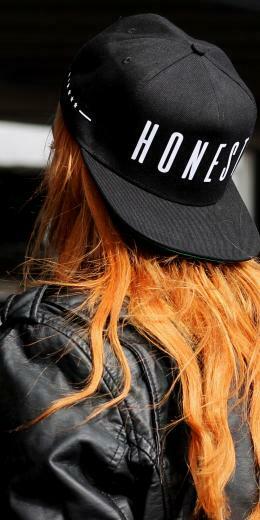 Honest Snapback Girl HD Wallpaper Batukel