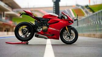 Best Ducati Bike Wallpaper HD Motorcycle Background