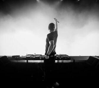 Galaxy J5 Music Martin Garrix Wallpaper Id