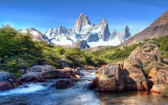 Windows HD Desktop Wallpaper Mountain