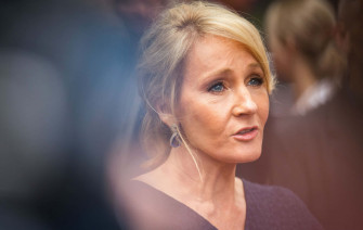 J K Rowling X Wallpaper 671izv1wbr8hyxnh