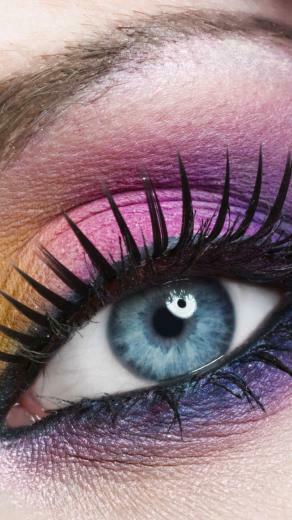 Beautiful Eyes Makeup Wallpaper iPhone