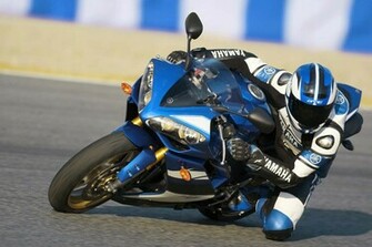 Sports Bike Bikes In Yamaha R1 Wallpaper