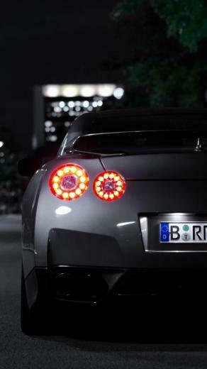 Nissan Gtr iPhone Wallpaper Image
