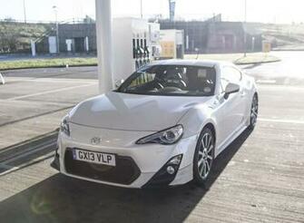Toyota Gt Trd Front Photo Pearl White Paint