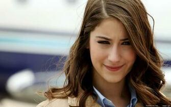 Hazal Kaya Image In HD Urdu1 Holidays Oo
