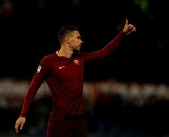 Edin Dzeko HD Wallpaper