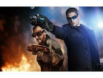 Captain Cold Heat Wave In Legends Of Tomorrow Wallpaper