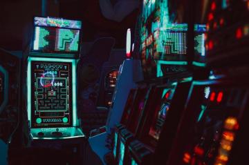Game Retro Wallpaper 4k
