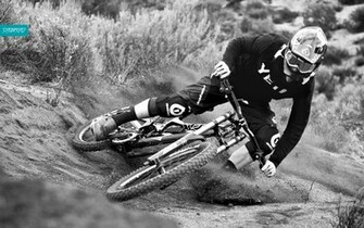 Bank Downhill Mountain Bike Wallpaper