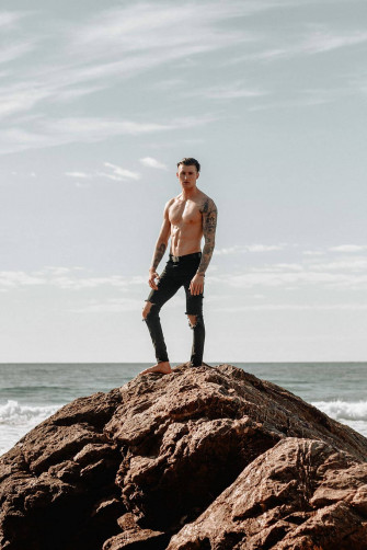 Hot Guy Wallpaper