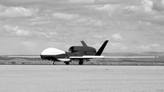 Northrop Grumman Global Hawk Wallpaper