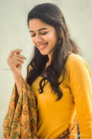 Mirnalini Ravi HD Wallpaper Desktop Background