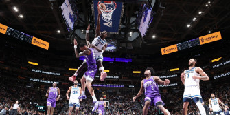 Anthony Edwards Craziest Dunk I Ve Seen Had Teammates Buzzing Long After Wolves Win Wallpaper