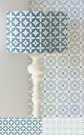 Layla Faye On Lampshades