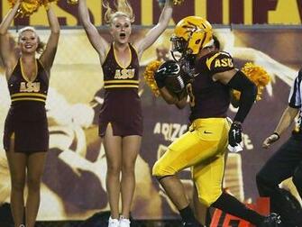No Asu Football Runs Away For Season Opening Win