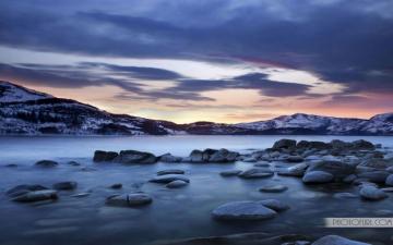 Winter In Lake Tahoe Colors Wallpaper