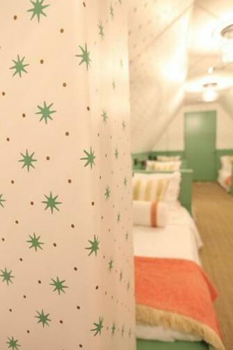 Sister Parish Serendipity Kids Room Ceiling Wallpaper